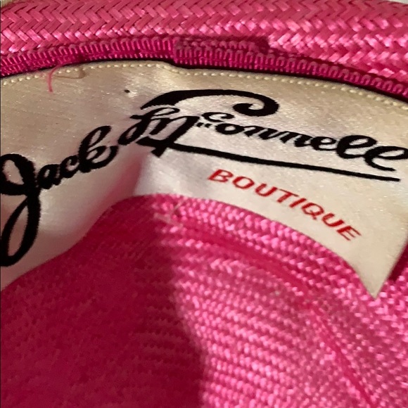 Pink Hat - Picture 4 of 4